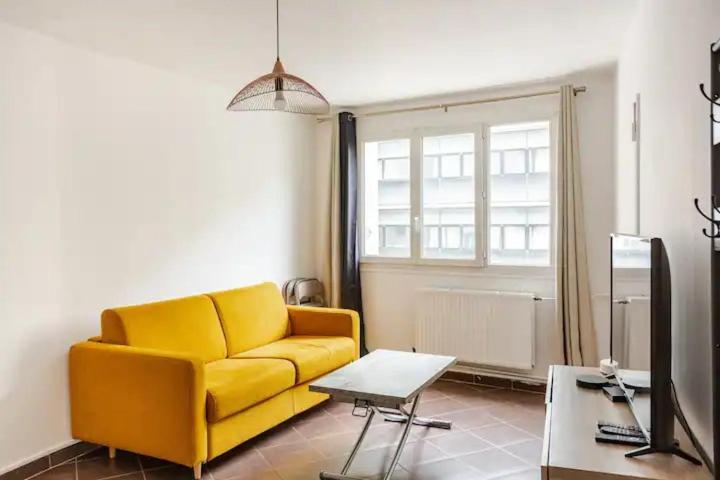 Ferienwohnung Superbe Studio Paris Gambetta Exterior foto